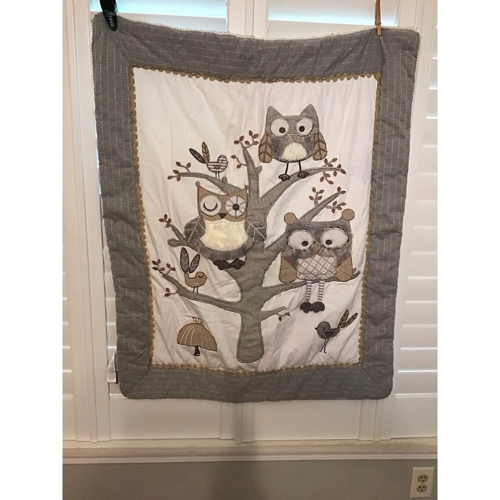 Levtex Baby Quilt - Night Owl - Gray & White - Nursery